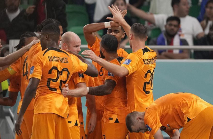 Ολλανδία – Κατάρ: Με Ντεπάι στην επίθεση οι «οράνιε»