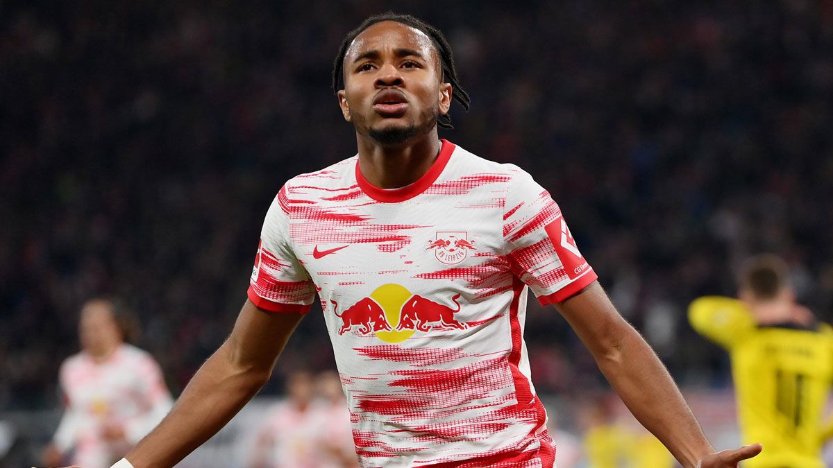 Oριστικό: Στην Τσέλσι ο Ενκουνκού!