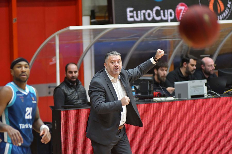 Γιατράς: «Έπρεπε να αποχωρήσω για λόγους υγείας»