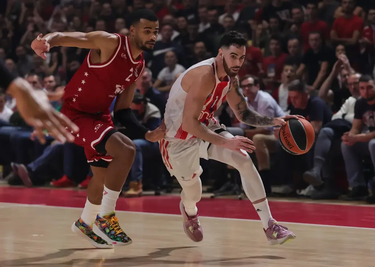 Χάνει για ένα μήνα τον Βιλντόζα ο Ερυθρός Αστέρας