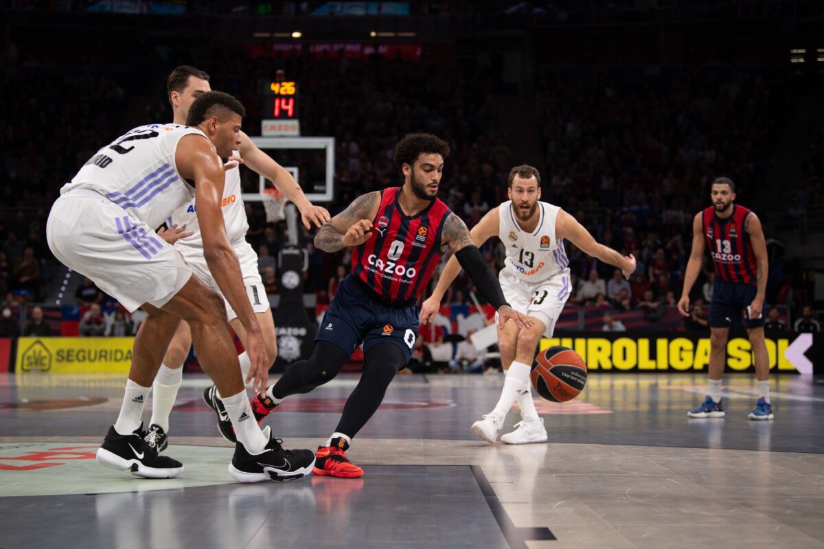 Χάουαρντ και Γκεντράιτις «σκότωσαν» την Ρεάλ Μαδρίτης