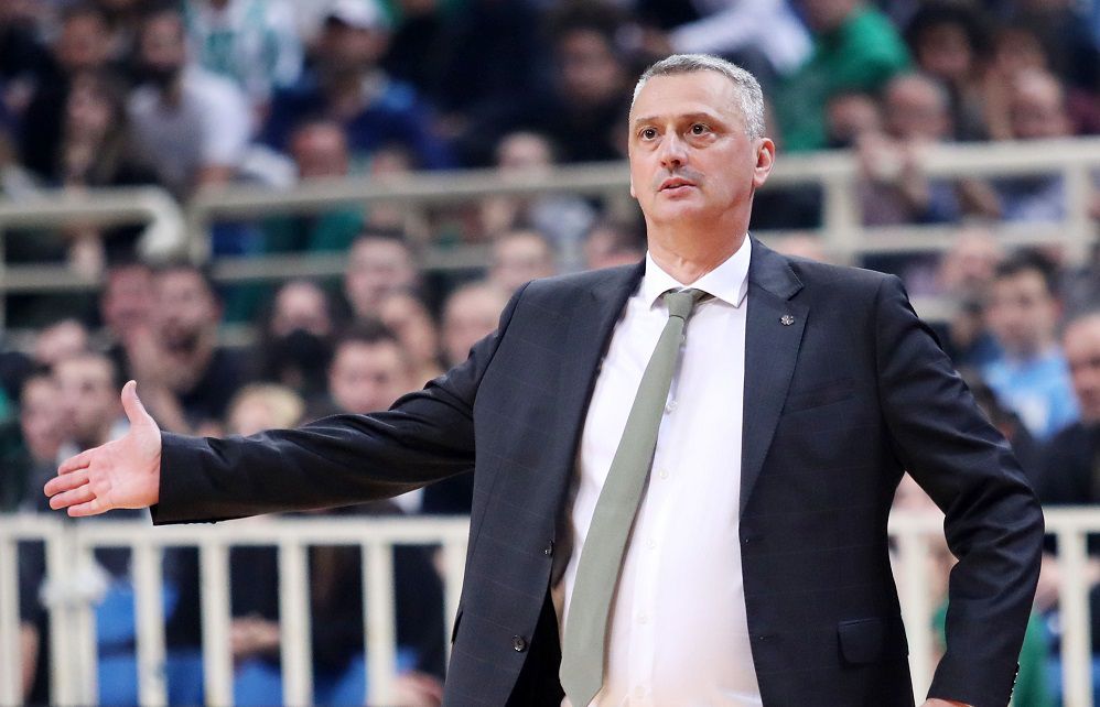 Ράντονιτς: «Είμαι χαρούμενος που υπογράψαμε τον Μπέικον»