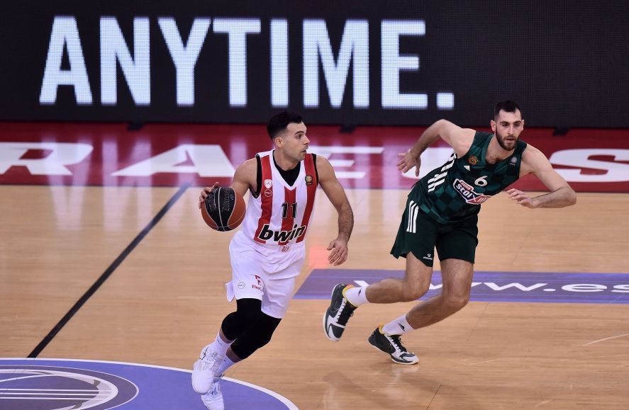 Η παρακάμερα του Ολυμπιακός – Παναθηναϊκός 68-66