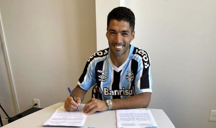 Επίσημη η «βόμβα» Σουάρες