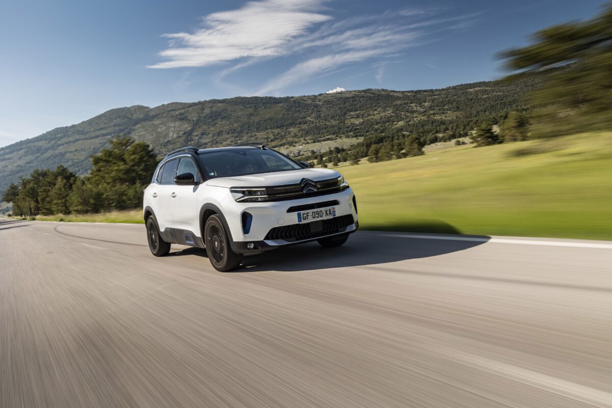 Με τρεις εκδόσεις το νέο Citroen C5 Aircross στην Ελλάδα