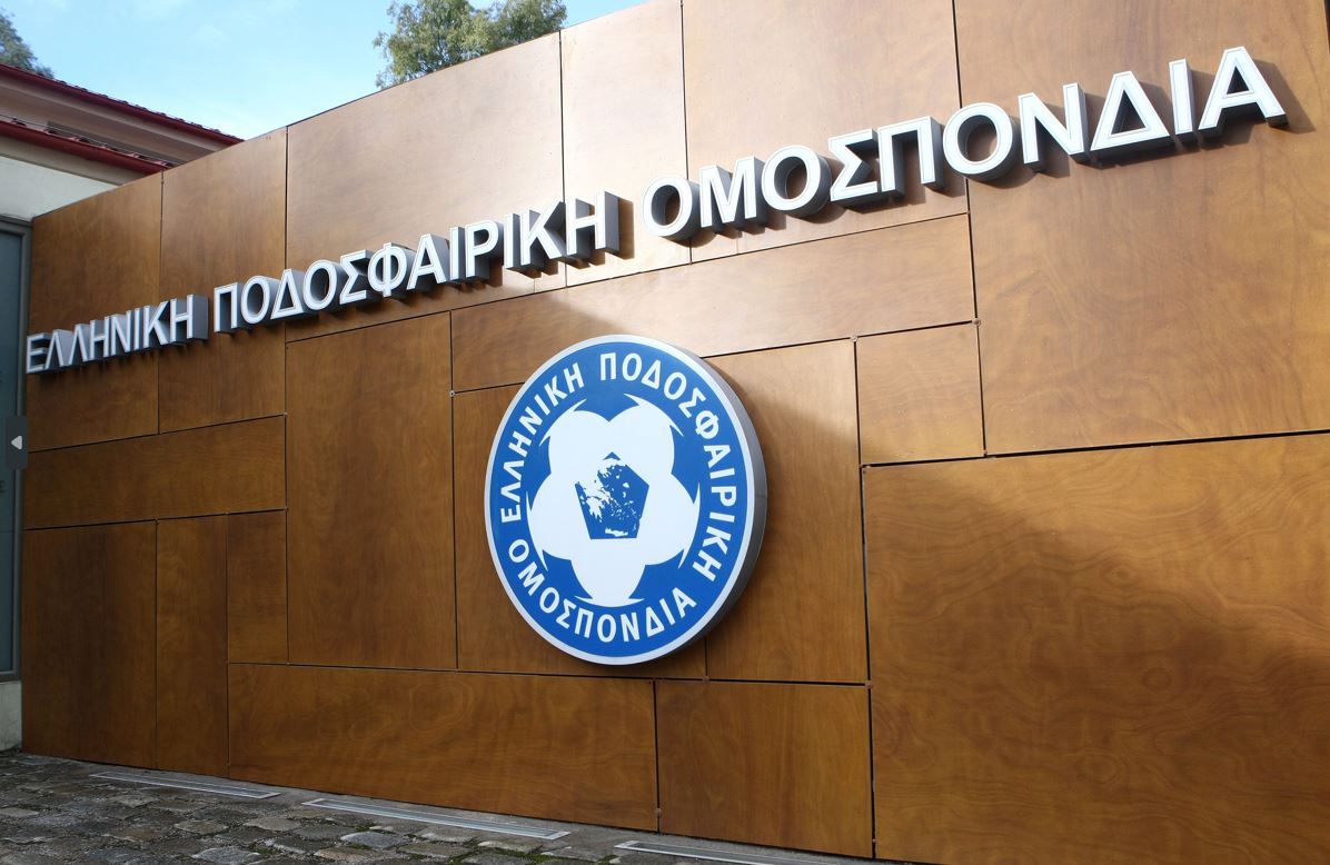 ΕΠΟ: «Έχουμε πλήρη εμπιστοσύνη στον Πογέτ, εκτός πραγματικότητας τα σενάρια για Σάντος»