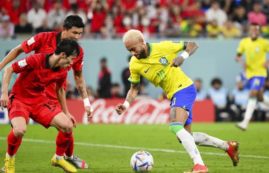 Νεϊμάρ: «Αυτοί είναι οι πέντε καλύτεροι από μένα» (vids)