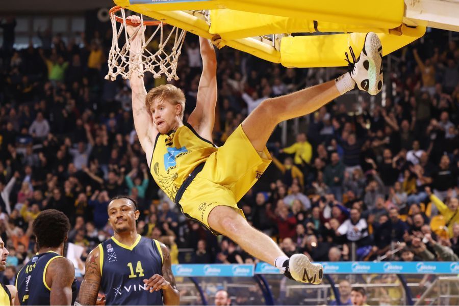 Αυτοκρατορικός Άρης «πάτησε» το Λαύριο!