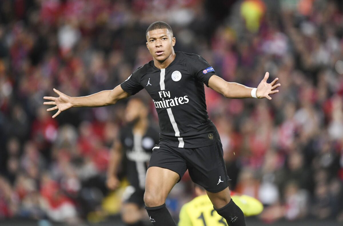 Ο Εμπαπέ προσπέρασε τον Ζλάταν και είναι ο παίκτης με τα περισσότερα χατ-τρικ στη Ligue 1 μετά το 2000!