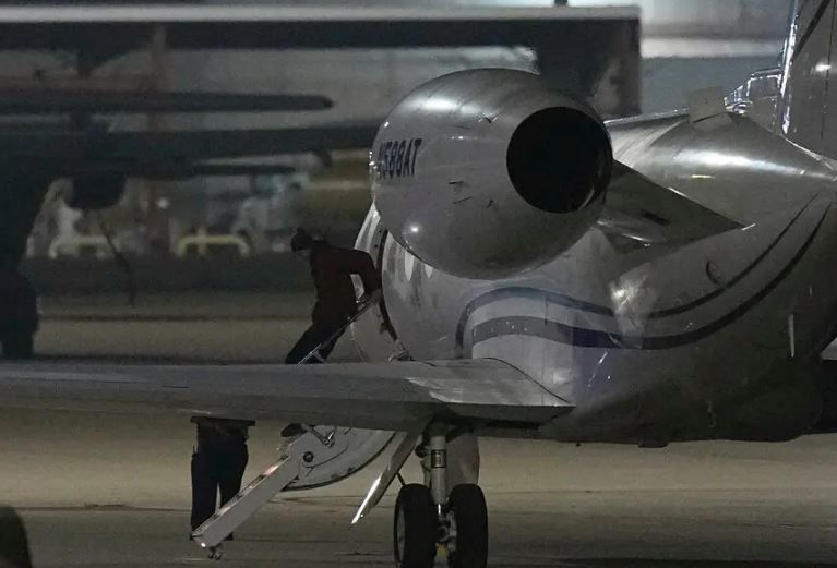 Επέστρεψε στις ΗΠΑ μετά από 294 μέρες σε φυλακή της Ρωσίας