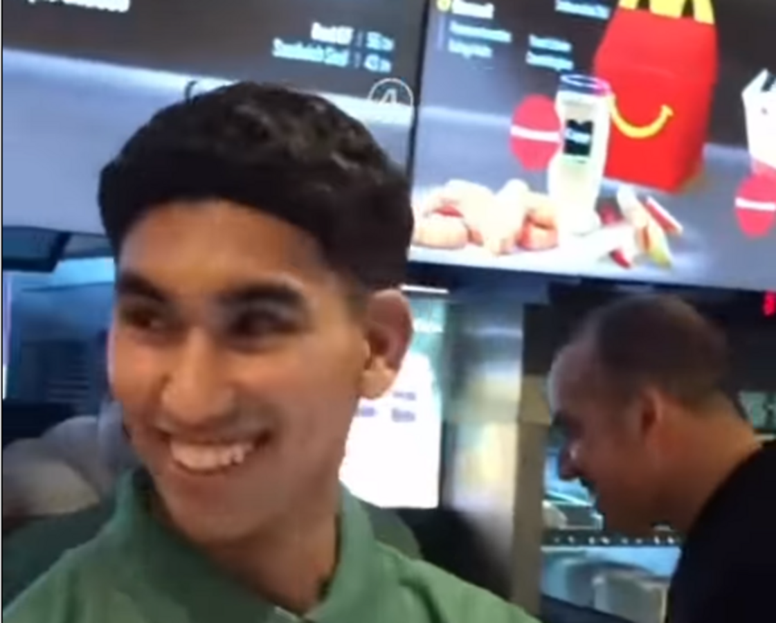 Βρήκαν σωσία του Χακίμι στα… McDonald’s (vid)