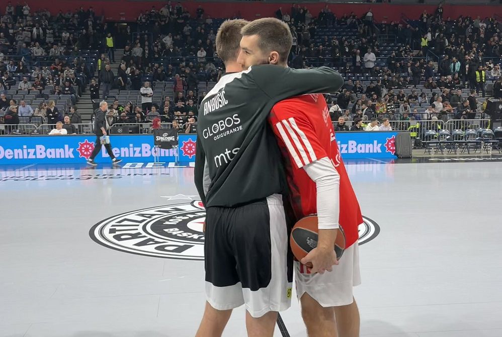 Παρτιζάν – Ερυθρός Αστέρας: Ο κακός χαμός στην «Σταρκ Αρίνα» – Αποδοκιμάστηκαν οι παίκτες των φιλοξενούμενων