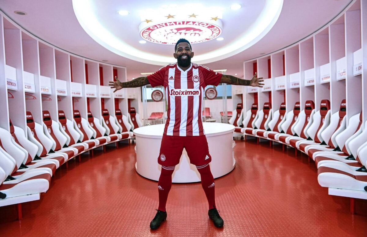 Ροντινέι: «Σ’ αυτό το καταπληκτικό γήπεδο μπορούμε να κάνουμε μία καταπληκτική χρονιά»