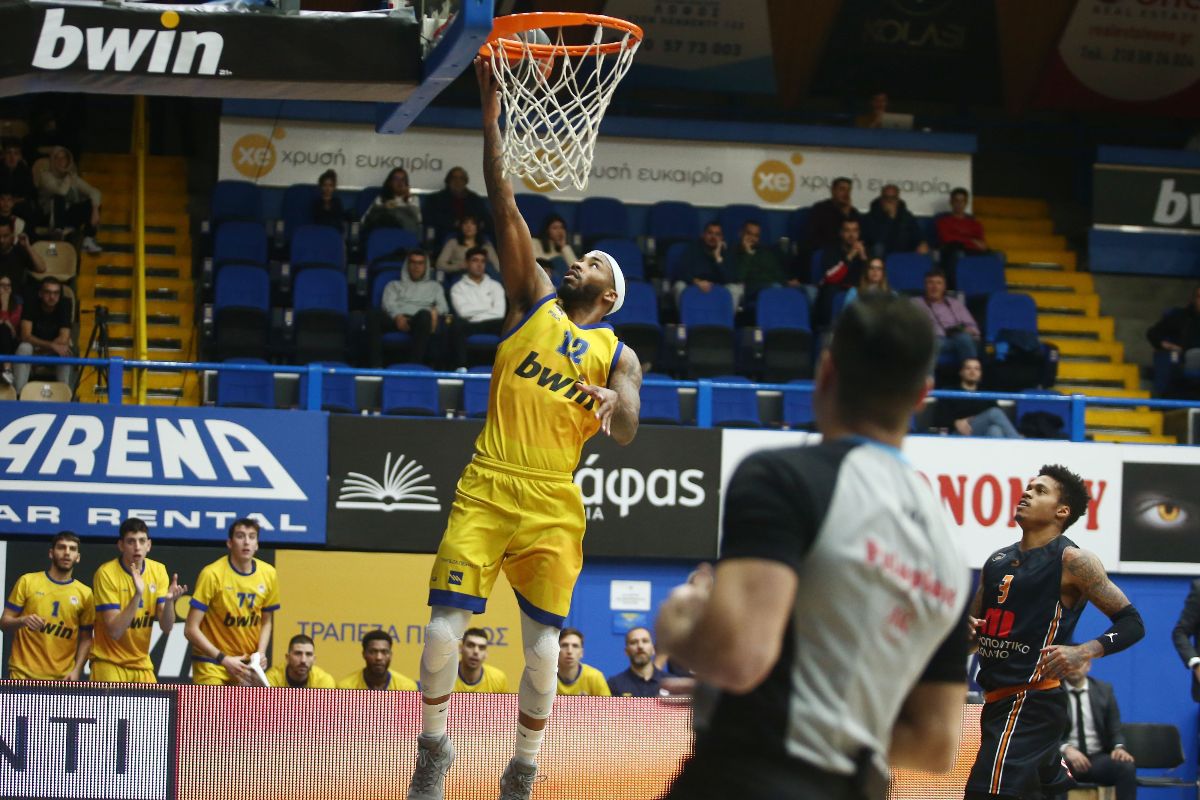 Άστραψε και βρόντηξε το Περιστέρι bwin, ισοπέδωσε με +20 τον Προμηθέα