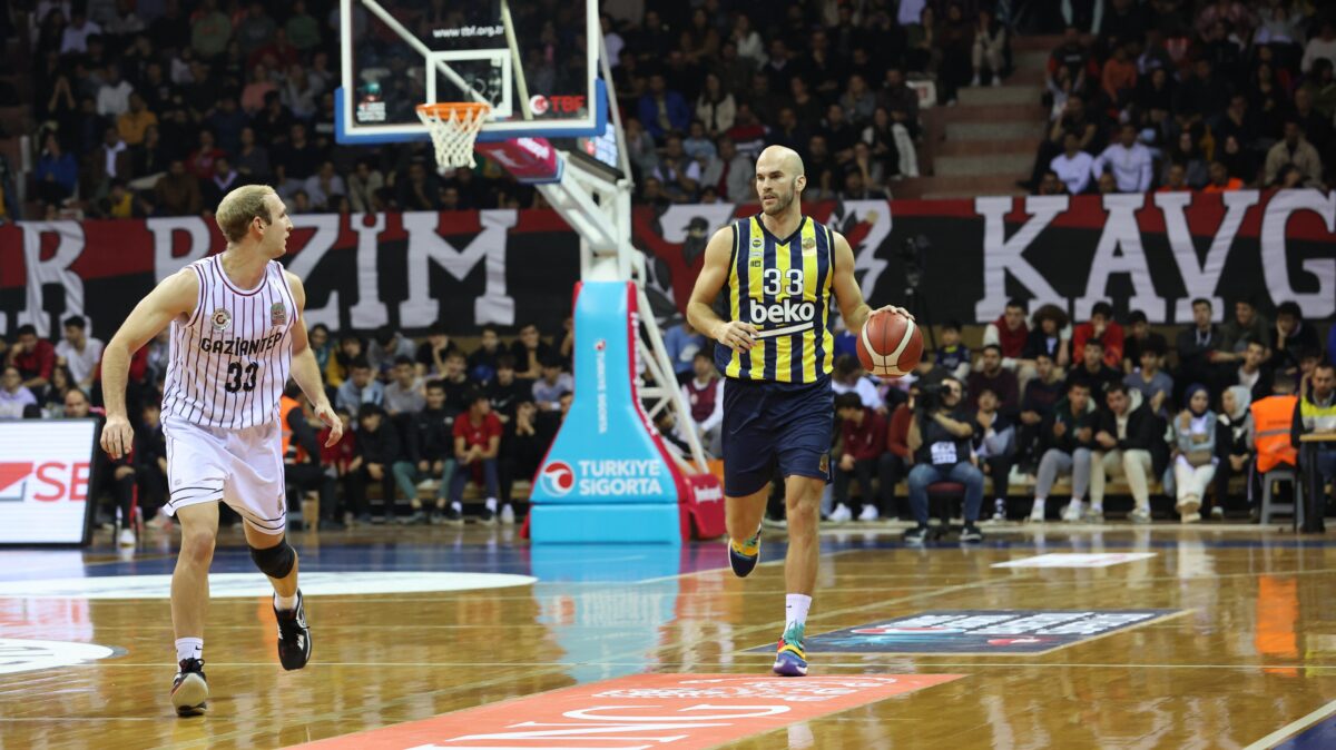 Φενέρ: Έβγαλε αντίδραση μετά την ήττα από τη Ρεάλ