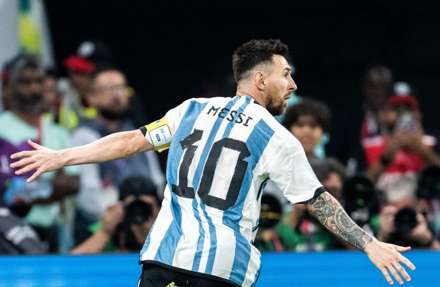 Έχει …κότσια ο Αυστραλός – Τα «έβαλε» μόνος του με τους Αργεντινούς οπαδούς (vid)