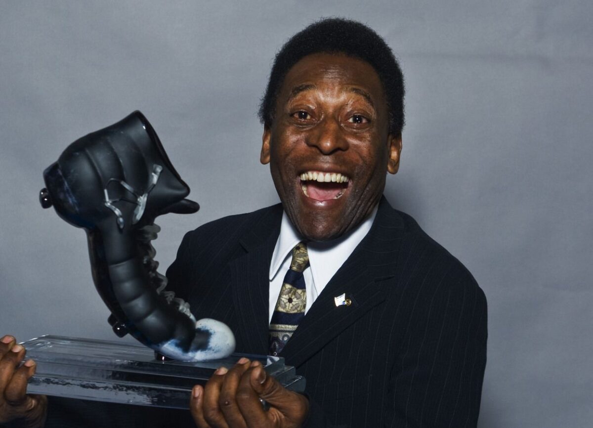 ΕΠΟ για Πελέ: «Καλό σου ταξίδι μαύρο διαμάντι, σ’ ευχαριστούμε για όλα»