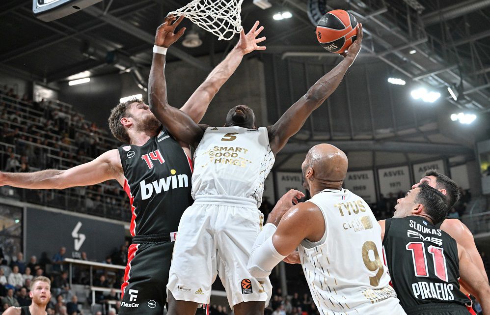 Η συνήθεια που δε γίνεται λατρεία: Γιατί ο Ολυμπιακός χάνει παιχνίδια μέσα απ’ τα χέρια του