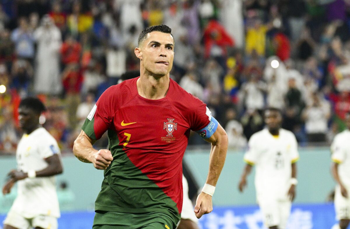 Ο ένας Ρονάλντο αποθεώνει τον άλλο (pic)