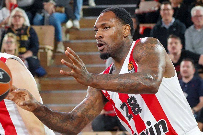 Μπλακ: «Να παίξουμε με το δικό μας στυλ απέναντι στη Βίρτους»