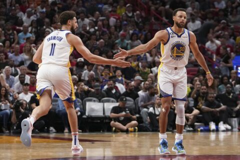 Splash Brothers βγαλμένοι από τελικούς και νίκη για τους Ουόριορς (vids)