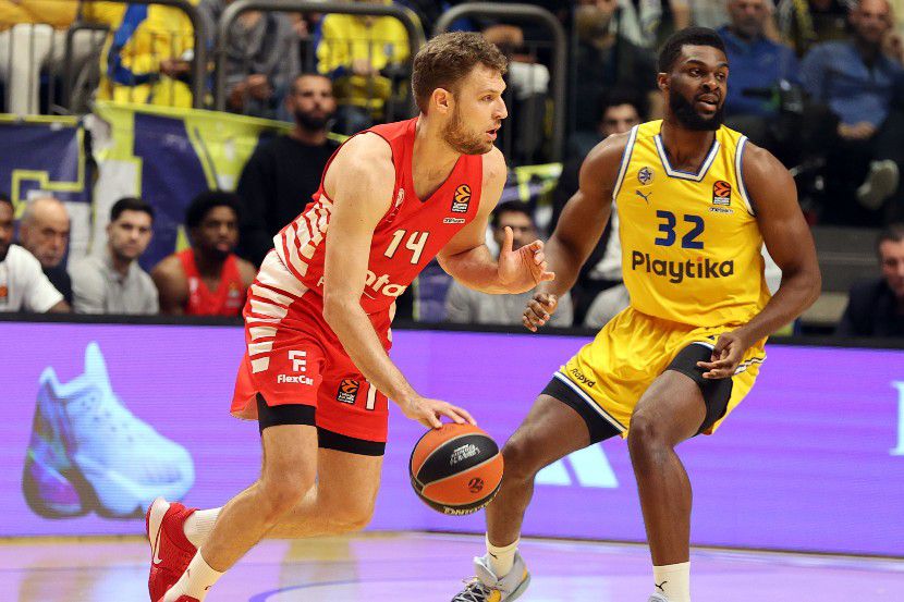 ΟΛΥΜΠΙΑΚΟΣ – ΜΑΚΑΜΠΙ