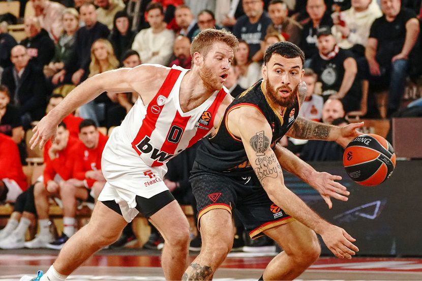 Λύγισε από τη Μονακό ο Ολυμπιακός!