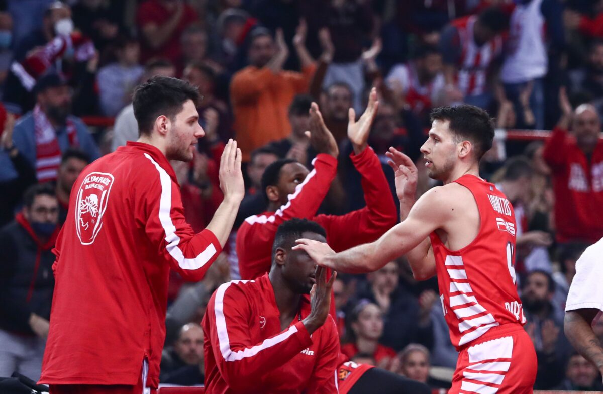 Τα highlights της μεγάλης νίκης του Ολυμπιακού κόντρα στην Εφές (vid)