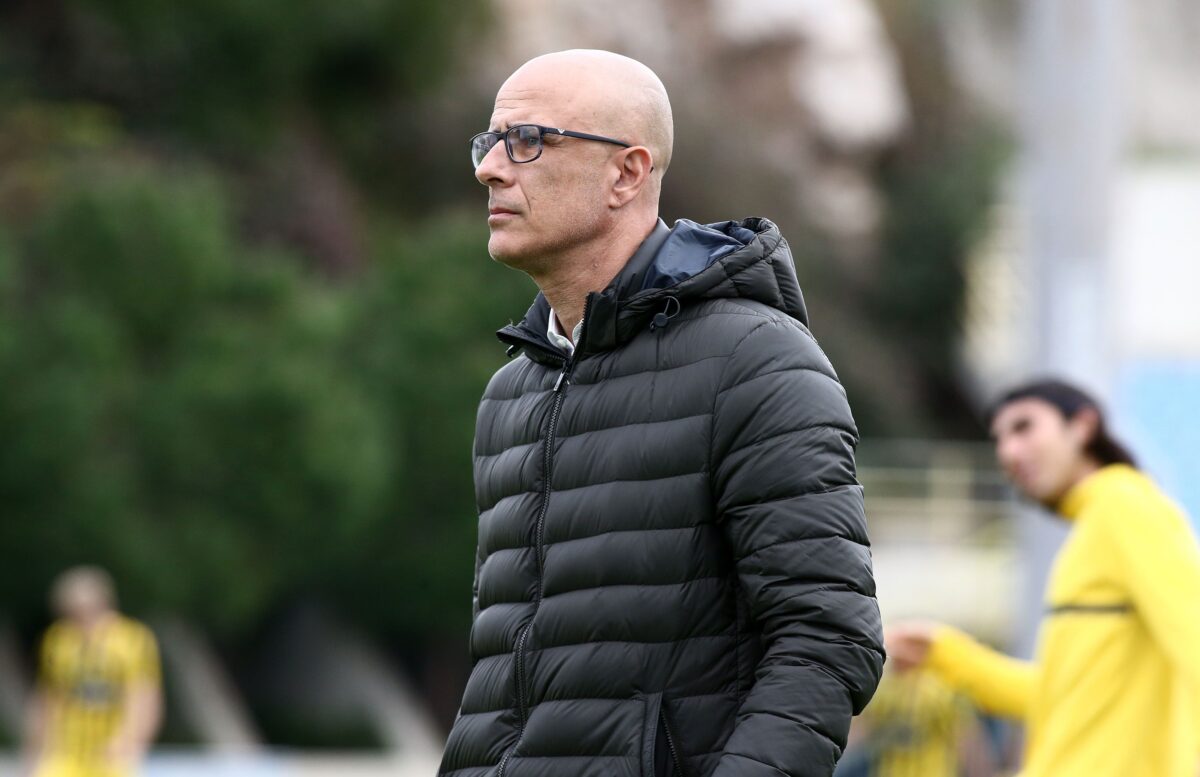 Κλείνει Βόκολο η Λαμία