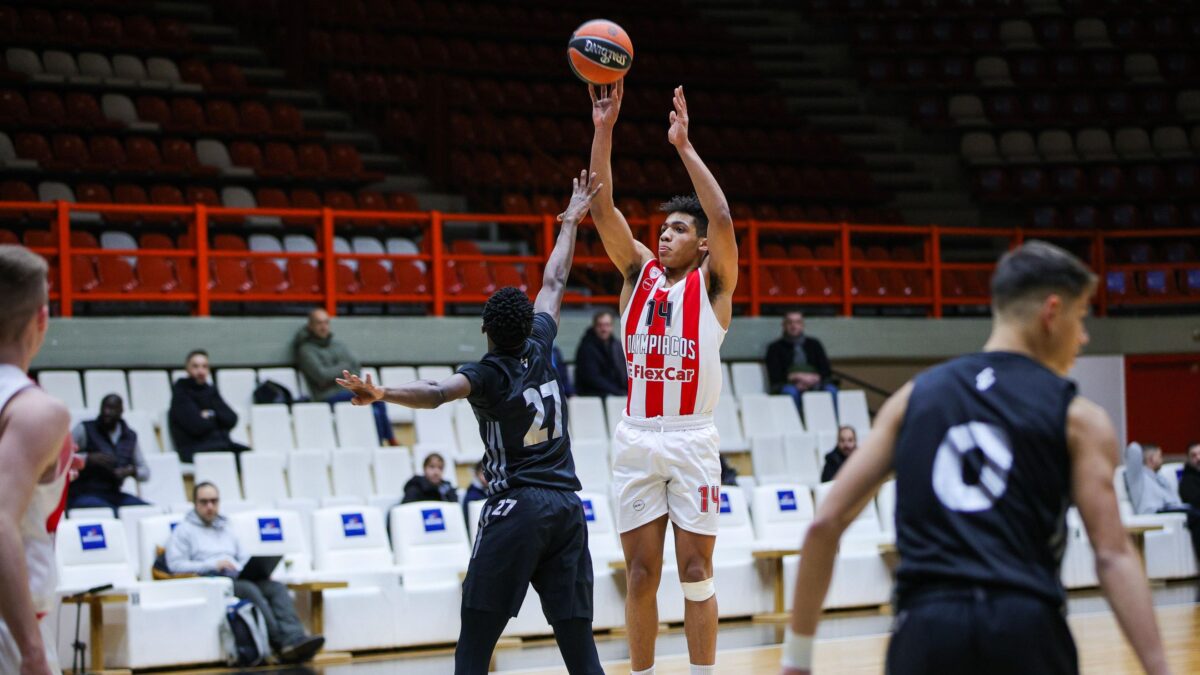 Adidas Next Generation: Η Βιλερμπάν νίκησε εύκολα τον Ολυμπιακό