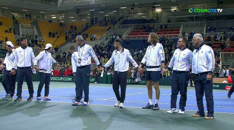 Davis Cup: Πανηγύρισε με «όλε» η ελληνική αποστολή (vid)