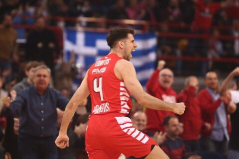 Ο Λούντζης πήρε την ταυτότητα των Μίτσιτς – Λάρκιν στον θρίαμβο του Ολυμπιακού επί της Εφές