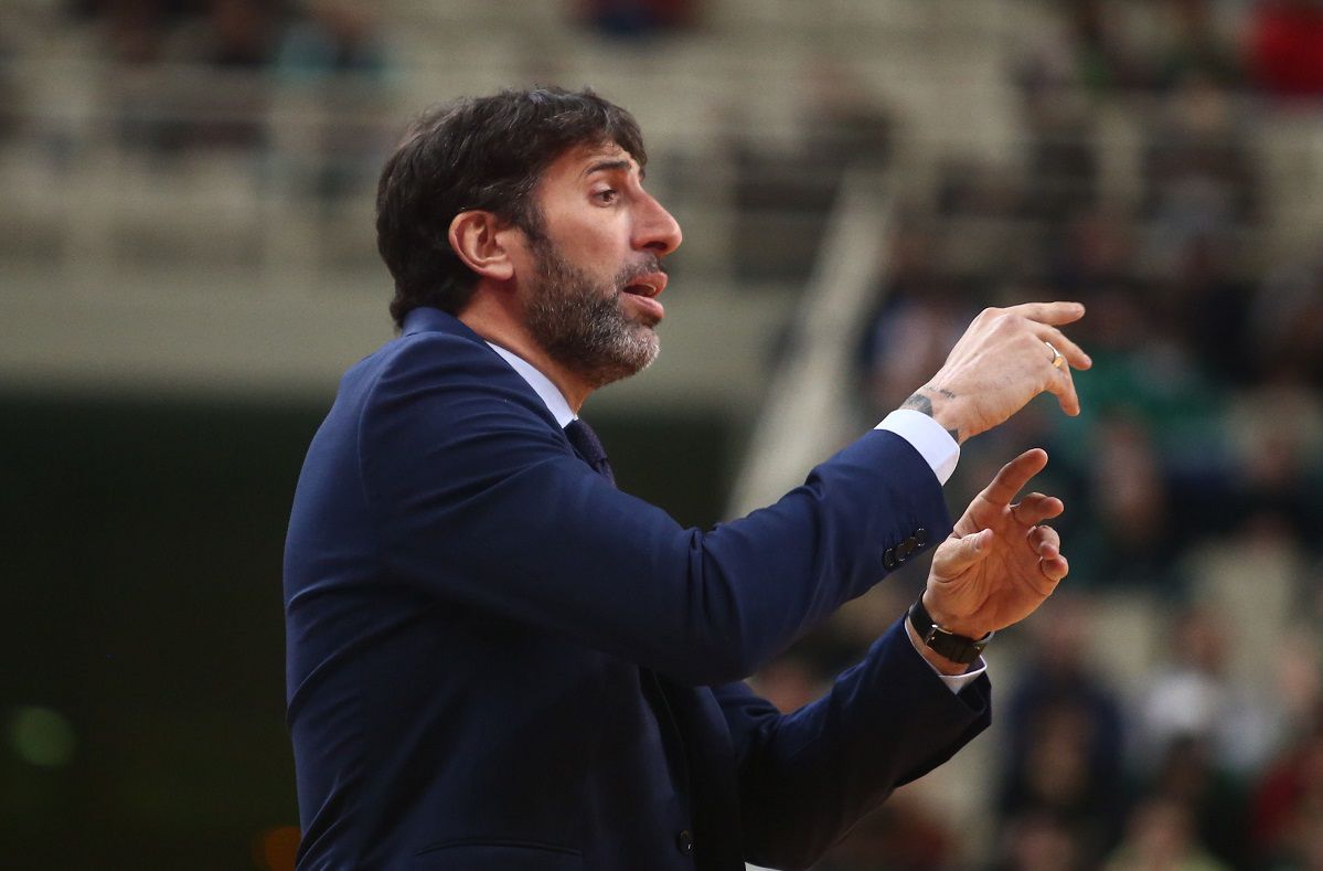 Μουμπρού: «Είμαστε ικανοποιημένοι που νικήσαμε σε ΣΕΦ και ΟΑΚΑ, παλέψαμε μέχρι τέλους»