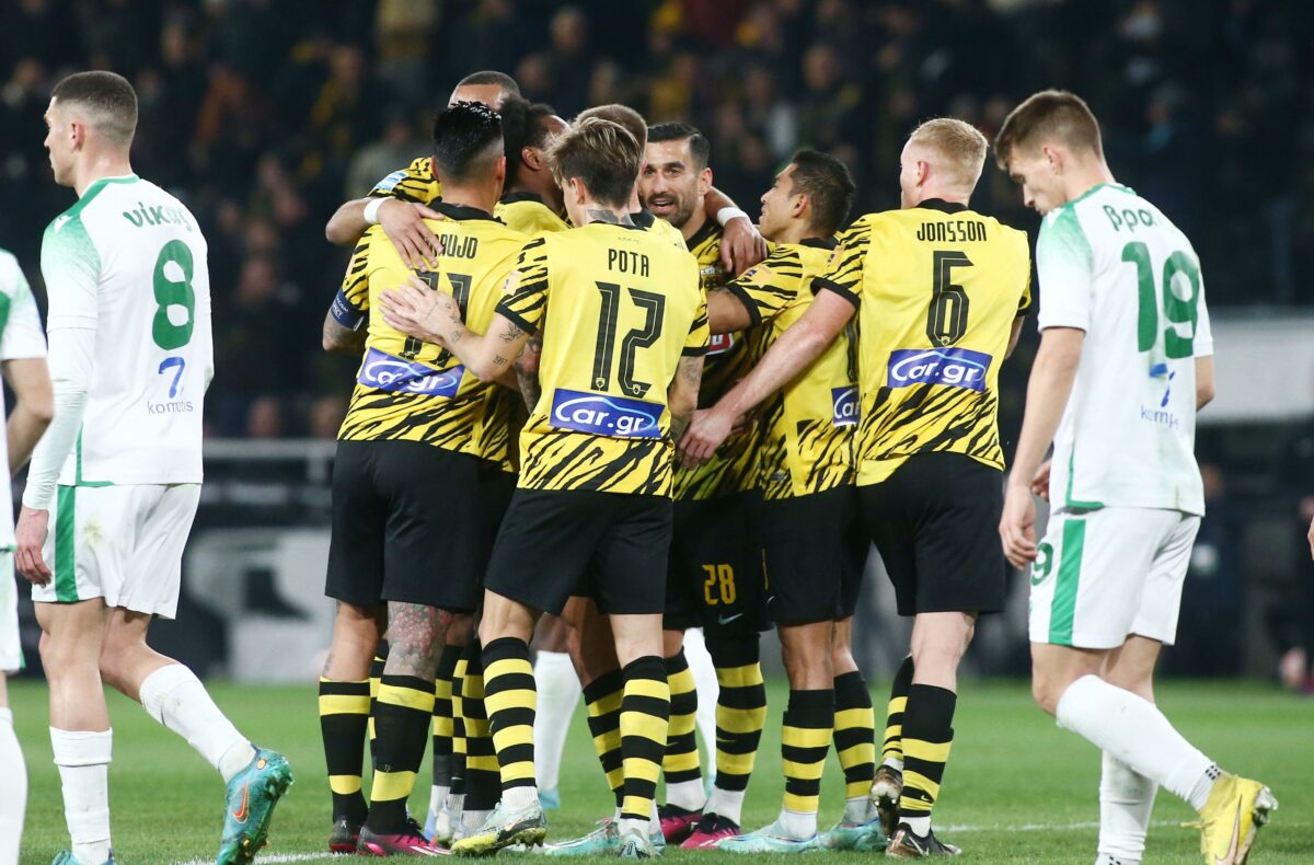 Με σούπερ Γκαρσία, η ΑΕΚ «καθάρισε» 3-0 και τον Λεβαδειακό