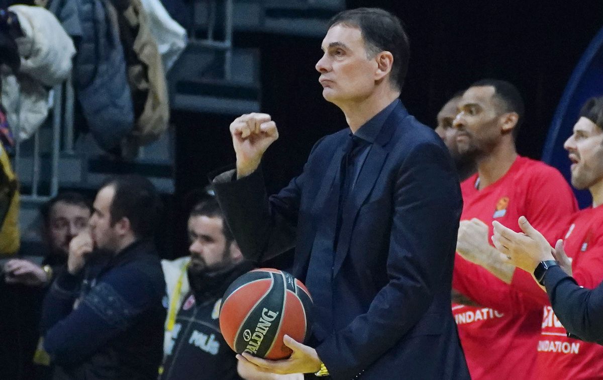 «Η νίκη επί της Φενέρ είναι μια δήλωση»: Η ομιλία του Μπαρτζώκα στην Πόλη και το «Ολυμπιακός» των παικτών (vid)