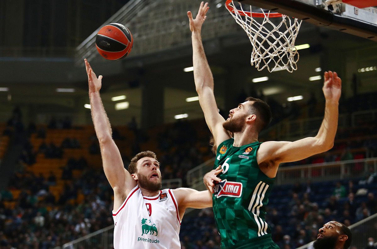 ΑΡΜΑΝΙ ΜΙΛΑΝΟ – ΠΑΝΑΘΗΝΑΪΚΟΣ