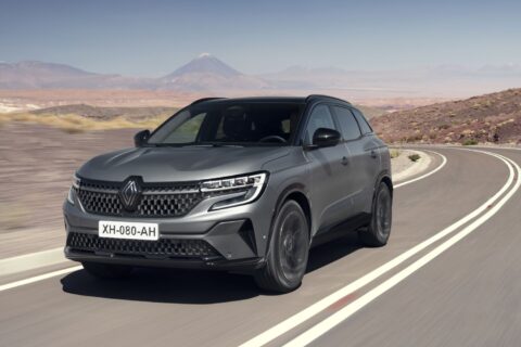 Η Renault παίζει τις τεχνολογίες στα δάκτυλα (vids)