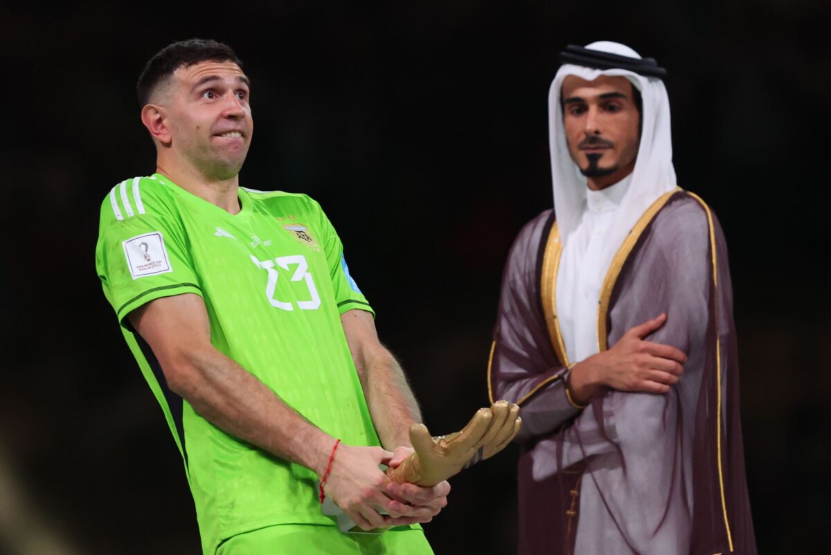 Εμιλιάνο Μαρτίνες: «Κάποιοι με αποκαλούν κλόουν και ίσως έχουν δίκιο» (vid)