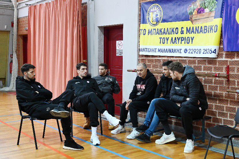 Λαύριο – Ολυμπιακός: Αναβλήθηκε η αναμέτρηση λόγω… τρύπας στη στέγη