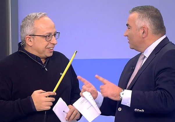 Στον ΣΚΑΪ έβγαλαν μεζούρα για τα χιόνια αλλά και τα… δοκάρια (vid)