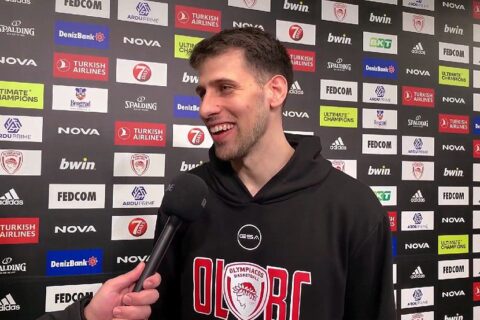 Λούντζης στο Sportal: «Στις σταυρωτές του Λάρκιν σκέφτηκα… ‘μην πέσεις’, μου σηκώθηκε η τρίχα με το σύνθημα»