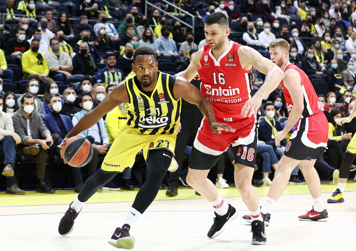 Νοκ άουτ για ένα μήνα ο Πιέρ