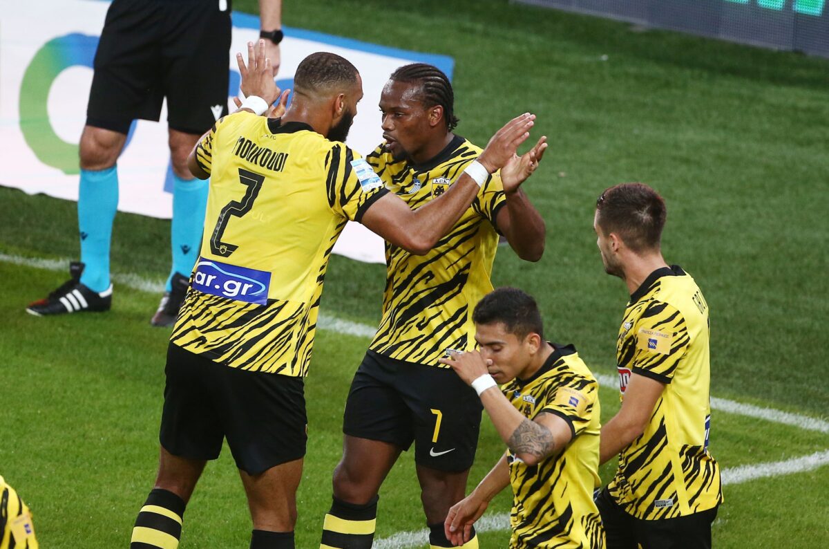 Με Γκαρσία και Μουκουντί η αποστολή της ΑΕΚ για το ντέρμπι με τον Παναθηναϊκό