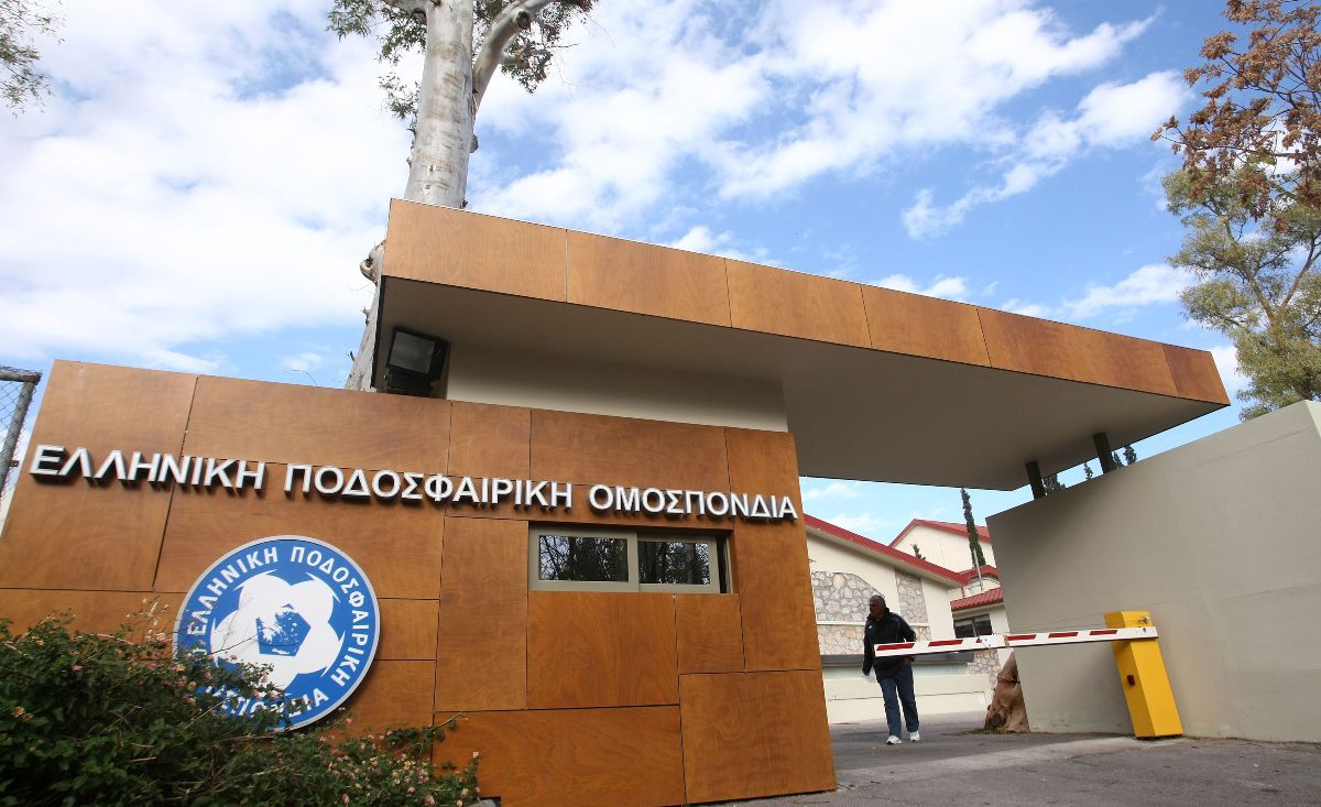 Οι ελίτ διαιτητές, τα αίματα, η καταγγελία – Το χρονικό της τετράωρης συνάντησης που είχε πολλές εντάσεις