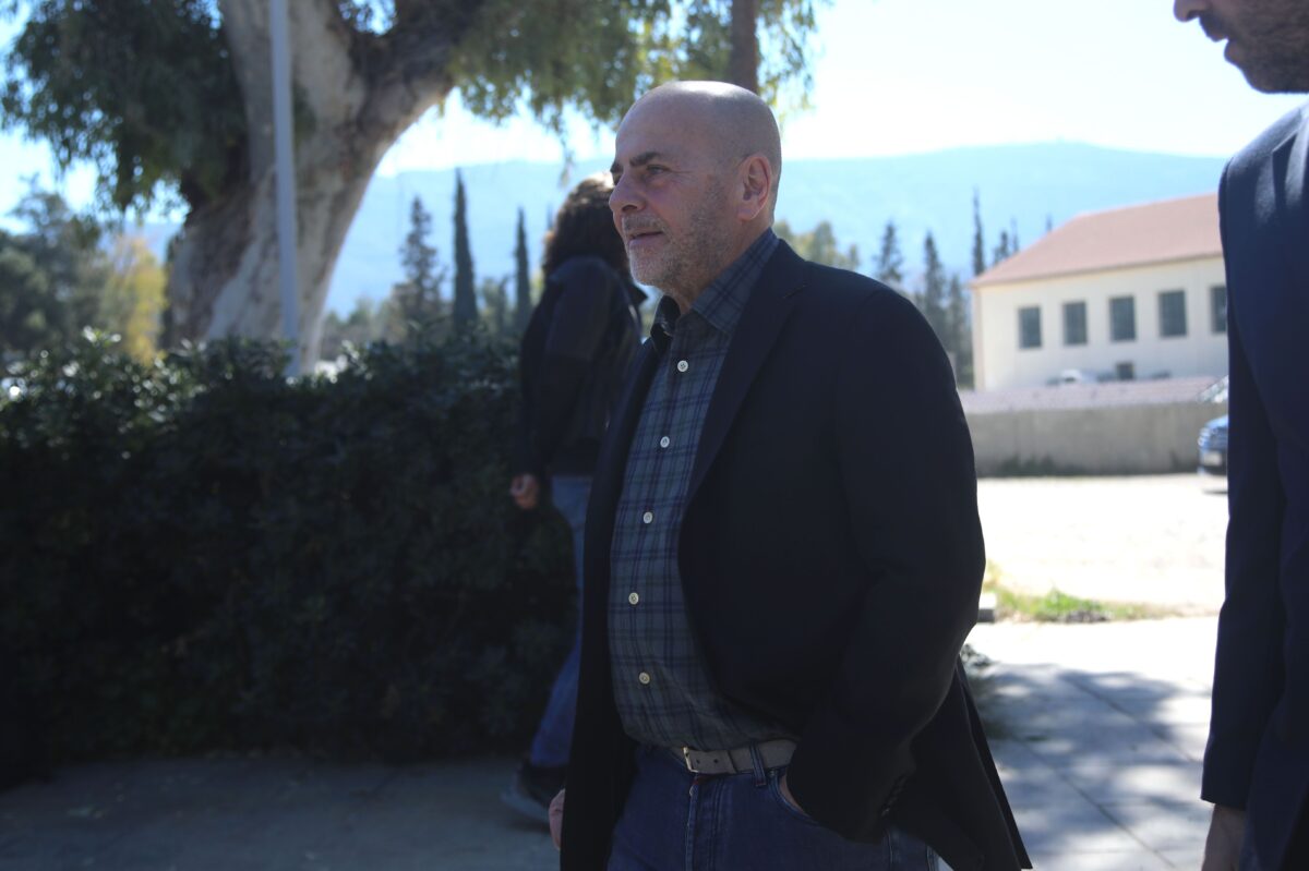 Αλαφούζος σε Μπένετ: «What’s your plan?»
