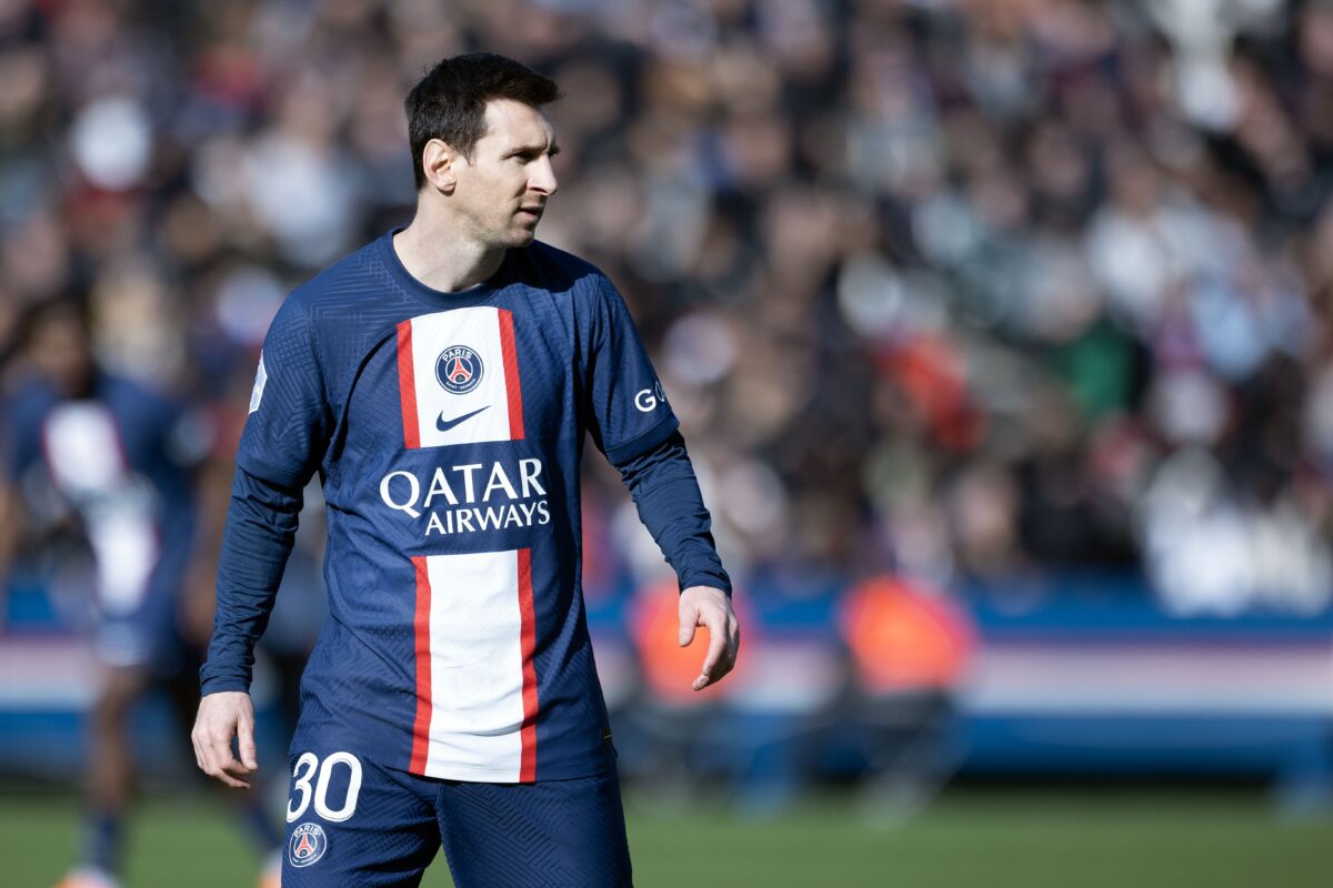 Τι ζήτησε ο Μέσι για να παραμείνει στην Παρί – Διαψεύδεται πως θέλει τα χρήματα του Εμπαπέ