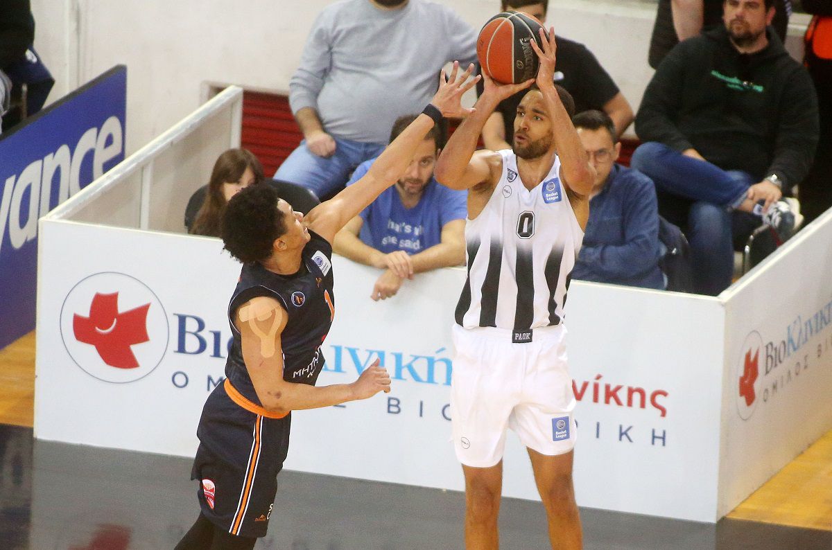 Με σούπερ Φράνκε «λύγισε» τον Προμηθέα και προκρίθηκε στα ημιτελικά ο ΠΑΟΚ!