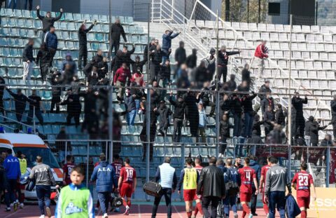 Συνεχίζουν την κόντρα Νίκη Βόλου και ΑΕΛ – «Το θεσσαλικό Platoon, πρόχειρο χειρουργείο τα αποδυτήρια» (pic)