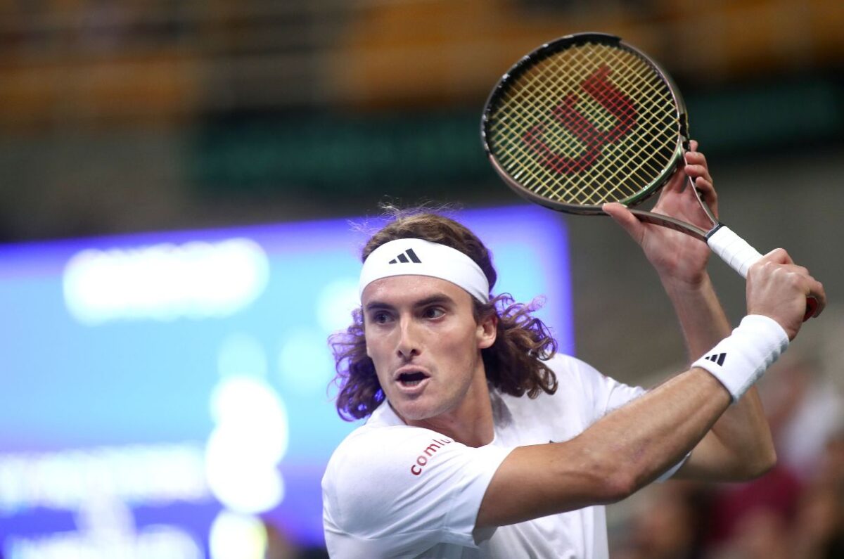 Ο Στέφανος Τσιτσιπάς χάνει δύο θέσεις στην παγκόσμια κατάταξη