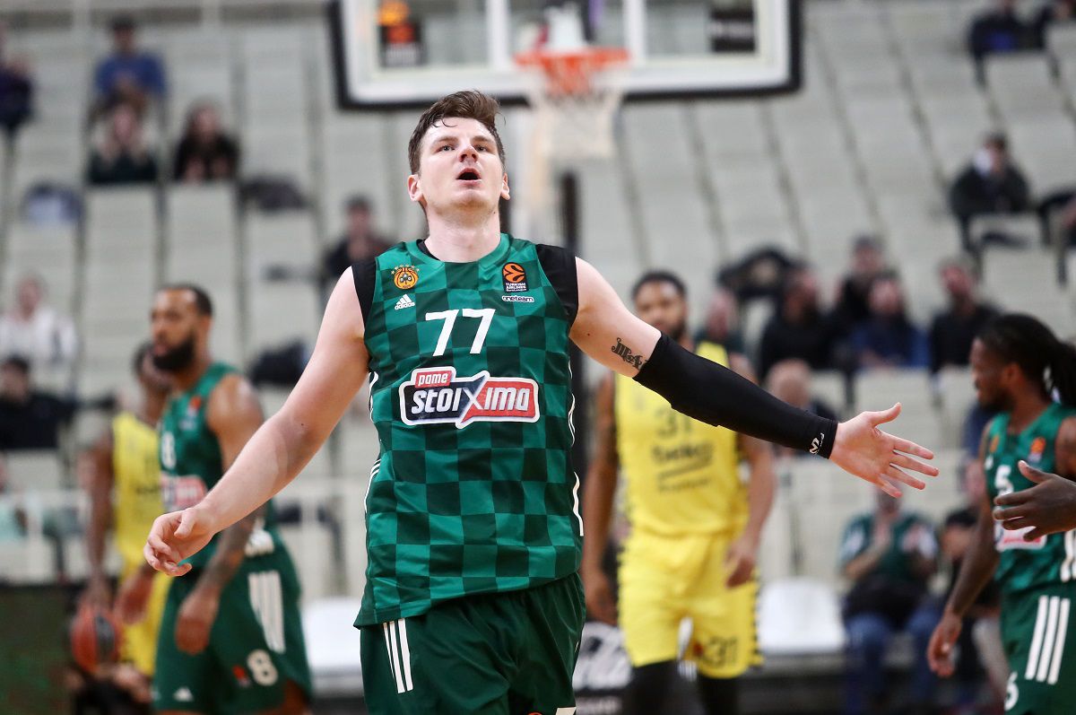 Η τάπα του Γκουντάιτς στο top-10 της Euroleague και το απίστευτο κάρφωμα του Χέις στην κορυφή (vid)